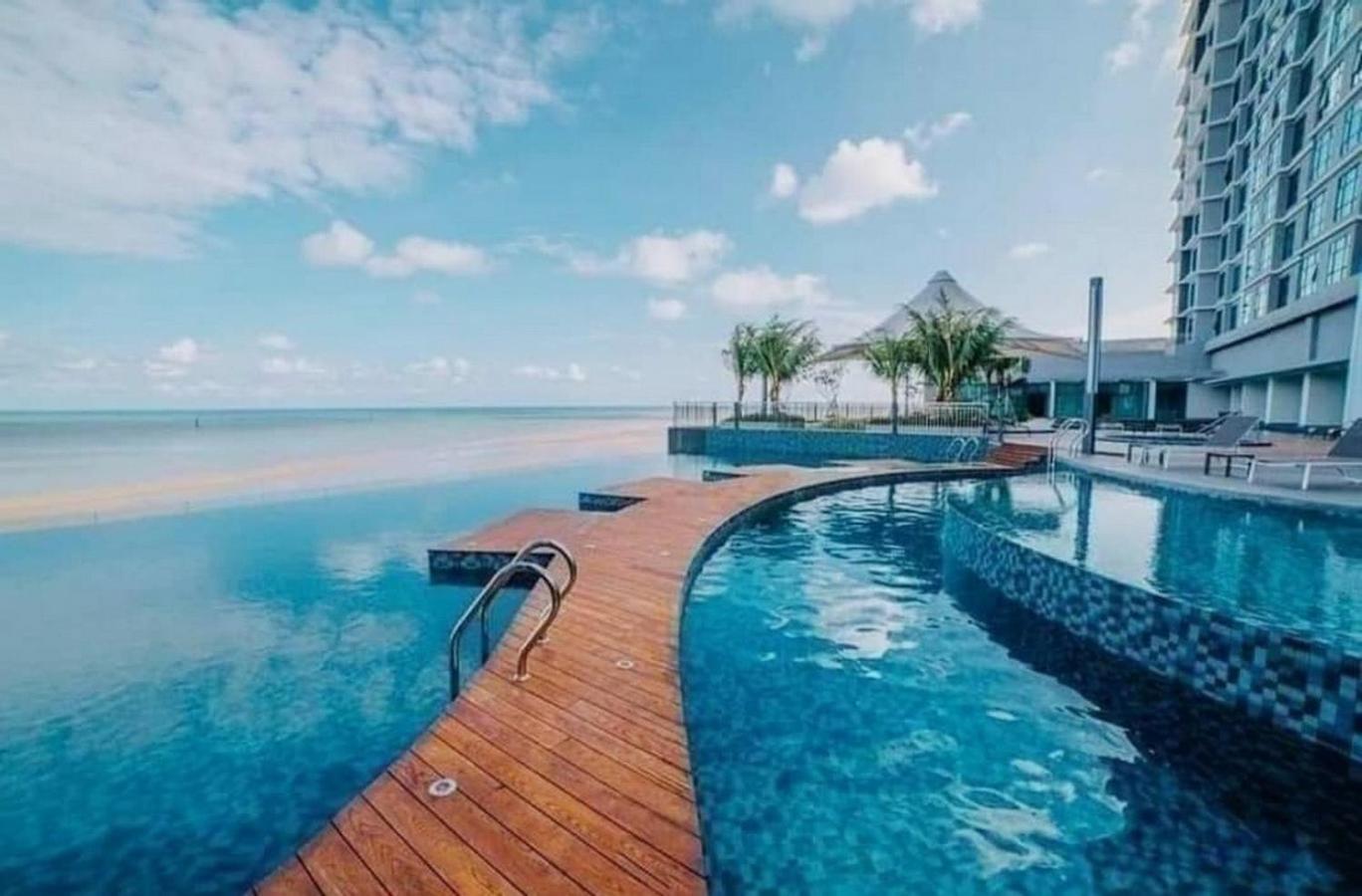 Gothca Imperium Residence Kuantan Studio Seaview Exterior photo